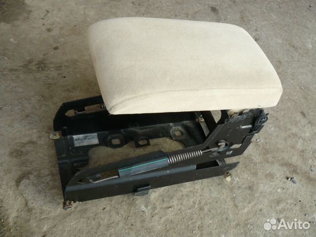 Подлокотник для Volkswagen Passat USA B5+