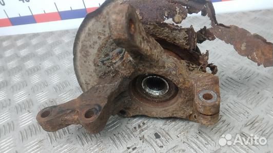 Ступица передняя правая peugeot 4007 (5GM26N901)