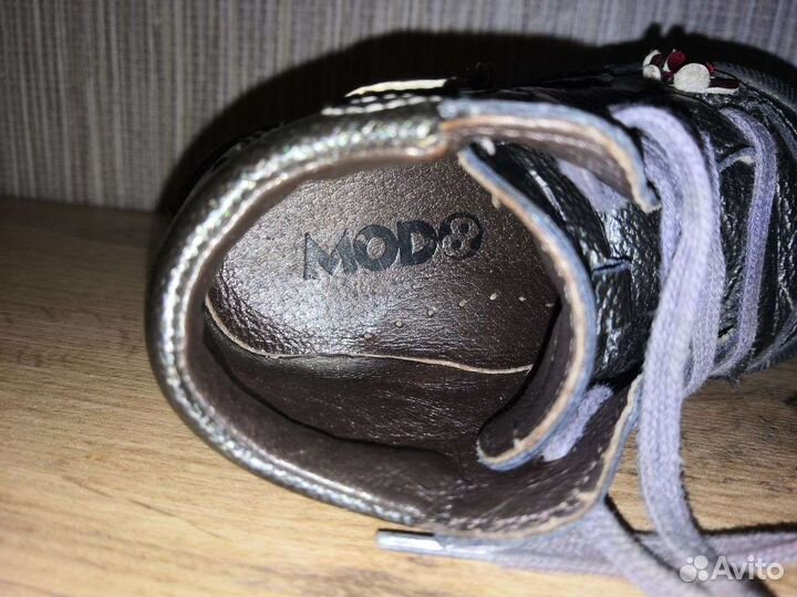 Ботинки на девочку