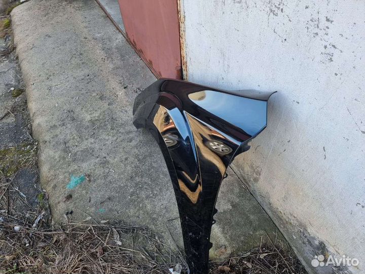 Переднее левое крыло Subaru Outback br 2009-2014