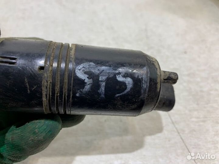 Насос омывателя передний Cadillac Srx 1 2003-2009