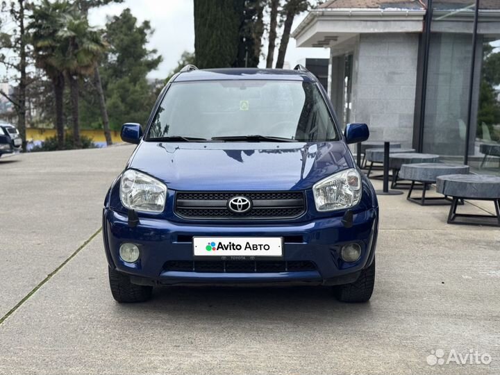Toyota RAV4 2.0 AT, 2004, 331 000 км