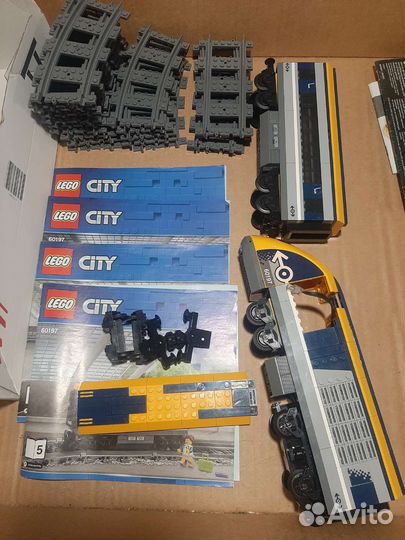 Лего поезд 60197 (некомплект)