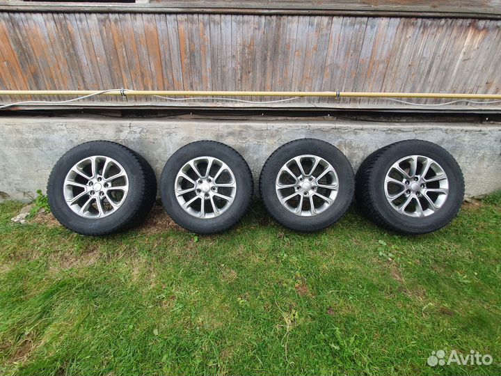 Nokian Tyres Hakkapeliitta 8 SUV 265/60 R18