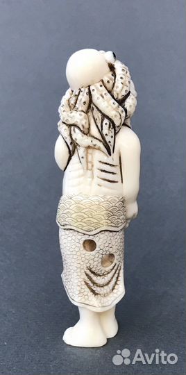 Фигура резная, нэцкэ, 1940-50 годы, япония