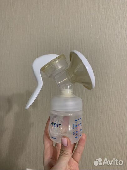 Молокоотсос avent