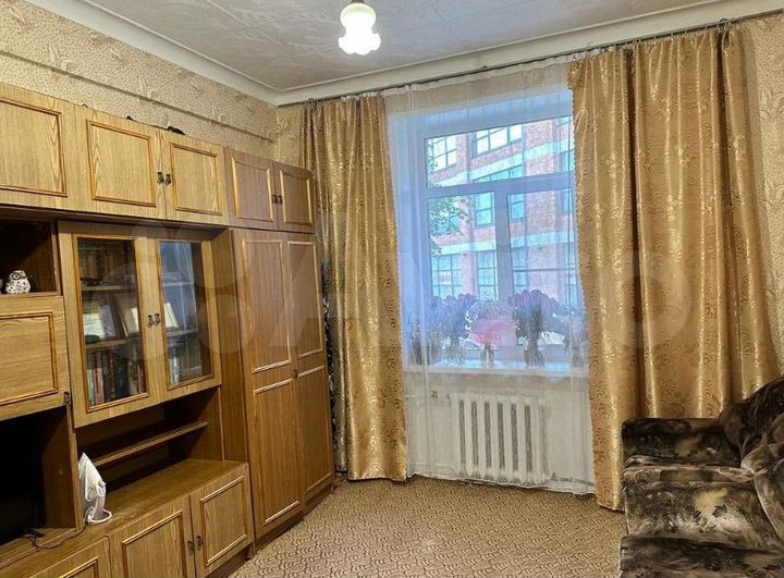 Комната 19,4 м² в > 9-к., 2/3 эт.