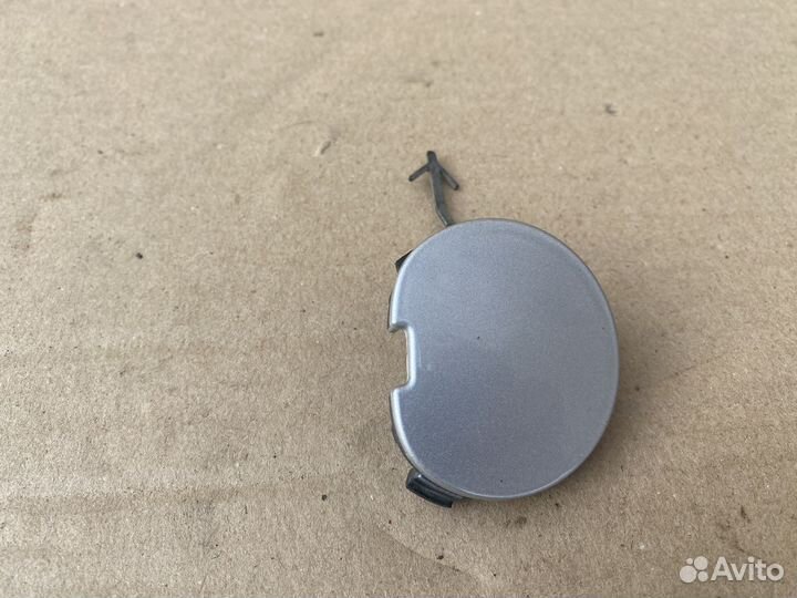 Заглушка заднего бампера Renault Logan 2