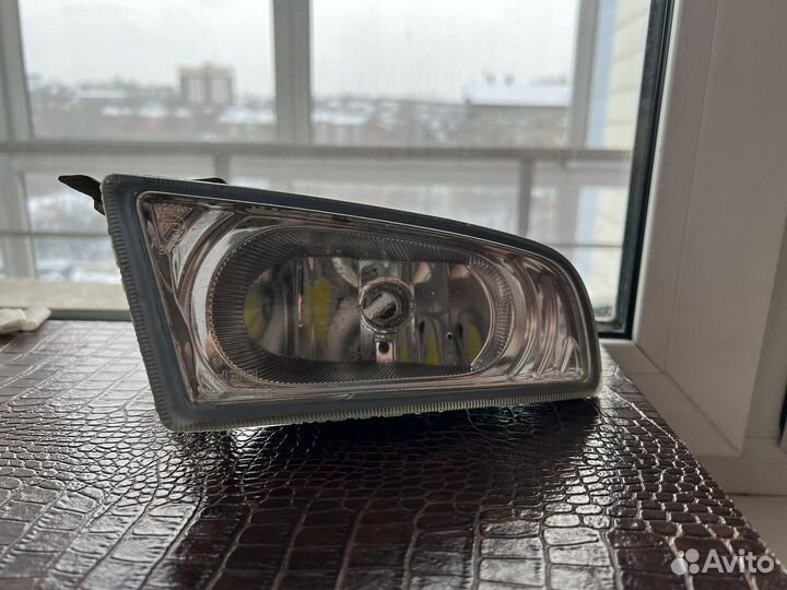 Противотуманная фара хонда цивик 4d