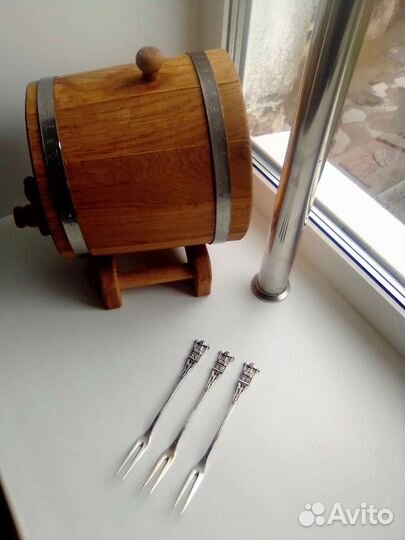 Столовое серебро вилки дессертные