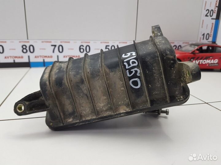 Резонатор воздушного фильтра