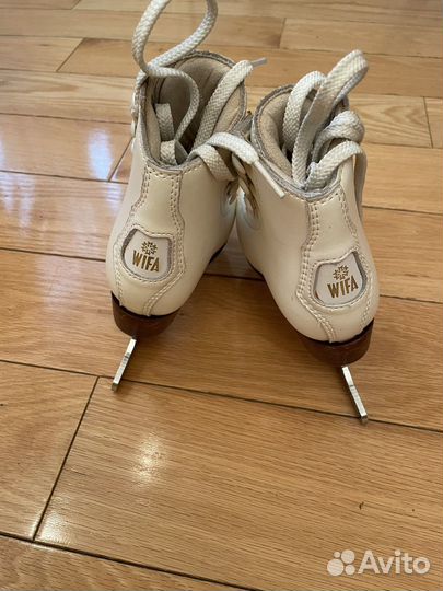 Фигурные коньки wifa 24 размер