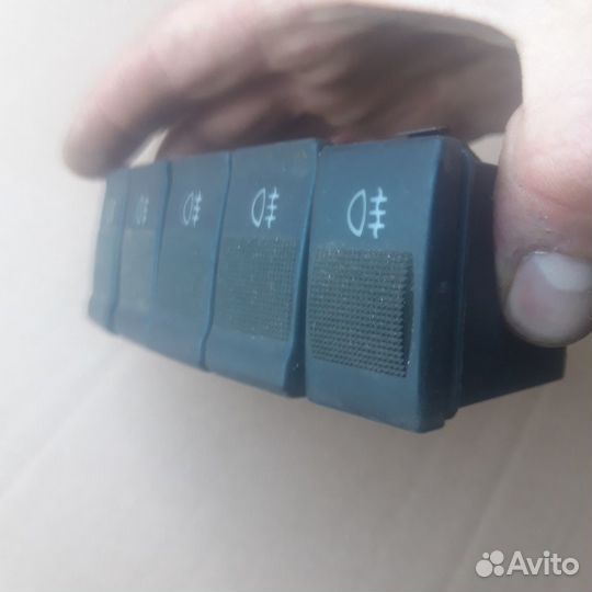 Кнопка противотуманок ауди 80 100 а4 б5