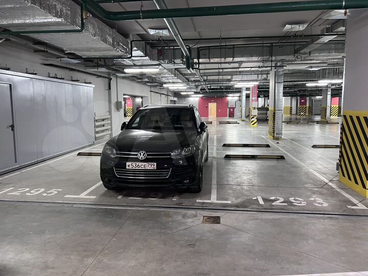 Машиноместо, 13 м²