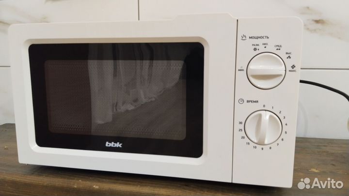 Микроволновая печь BBK