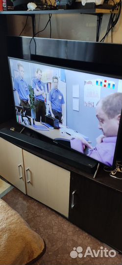 Телевизор Samsung 43 дюйма