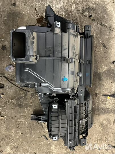 Корпус печки Хендай Солярис 1