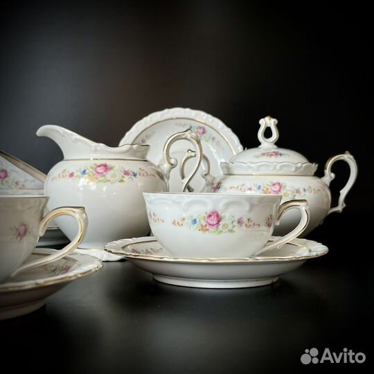 Чашки Kahla, чайные пары, молочник, сахарница