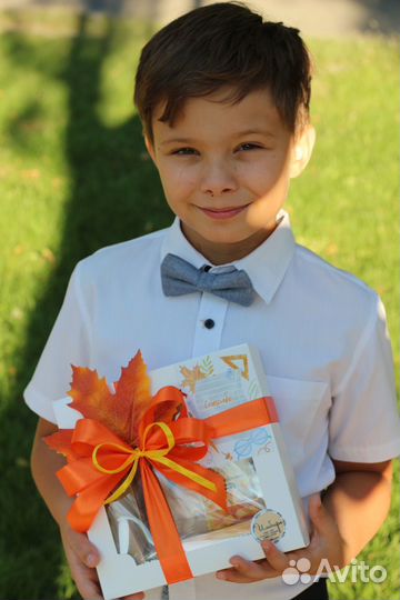 Подарки на День учителя