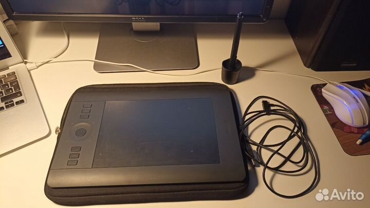Wacon Intuos pro small