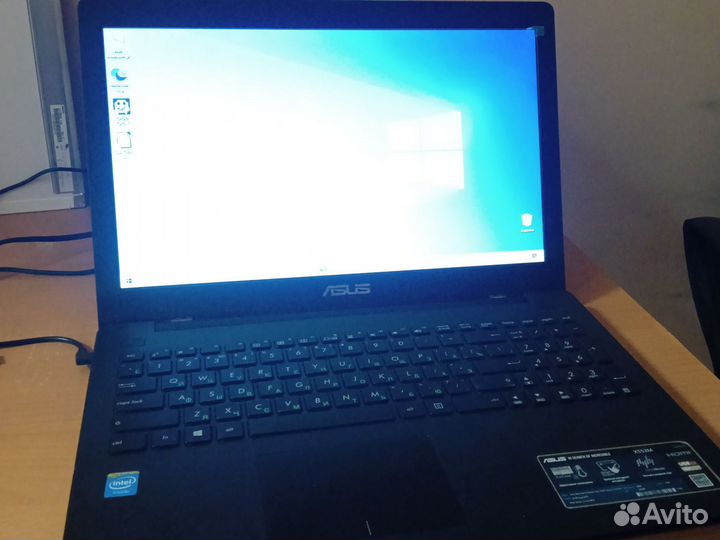 Ноутбук Asus X553M