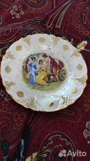 Тарелка настенная Мадонна 20см