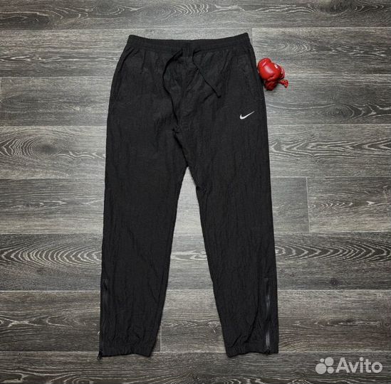 Спортивные штаны nike