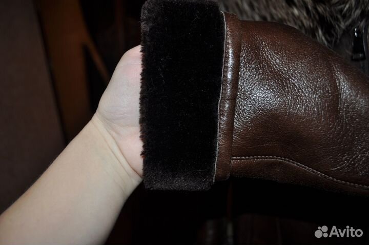 Искусственная дублёнка с капюшоном