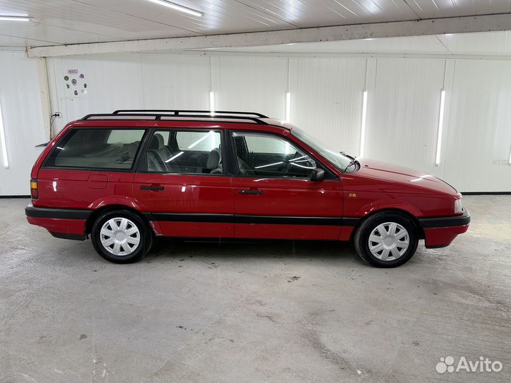 Volkswagen Passat 1.8 МТ, 1992, 200 000 км