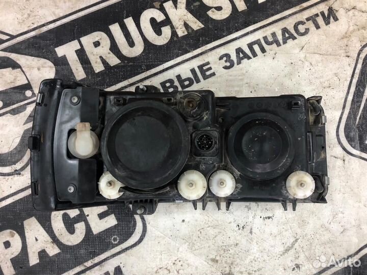 084501101 Фара правая Daf XF105