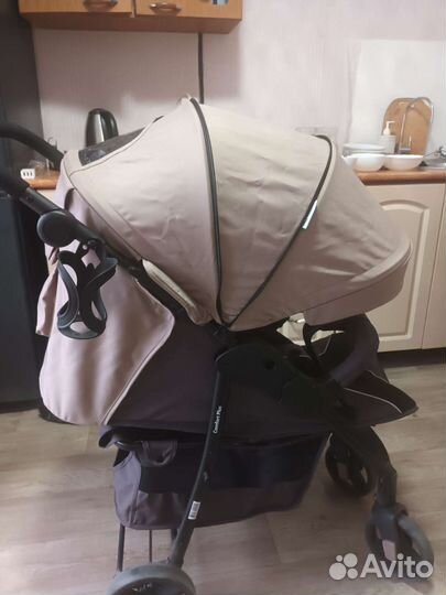 Прогулочная коляска как новая