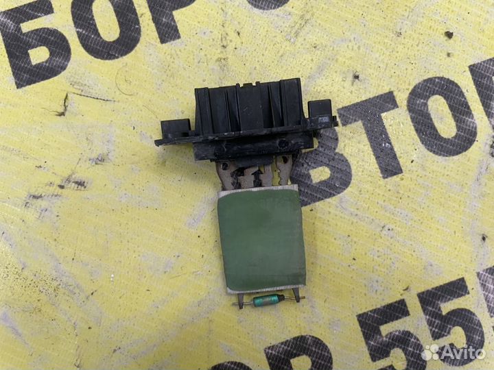 Резистор отопителя Citroen Berlingo B9