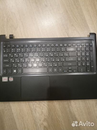 Acer v5-551 топкейс + клавиатура и крышка матрицы
