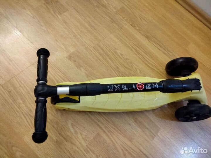 Самокат трехколесный explore