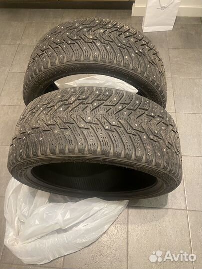 Nokian Tyres Hakkapeliitta 8 235/40 R19 96