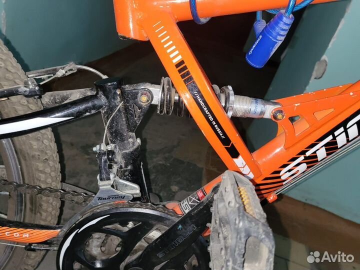 Продам велосипед горный stinger