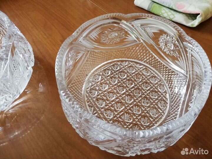 Хрустальная конфетница или салатник