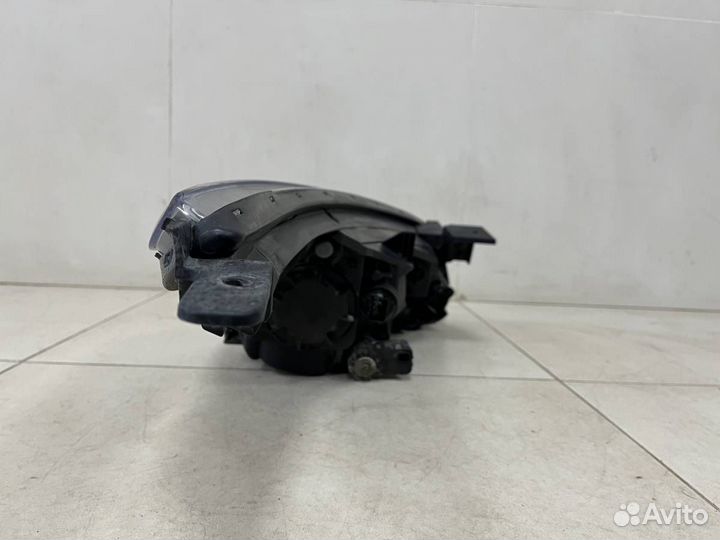 Фара левая Kia Rio