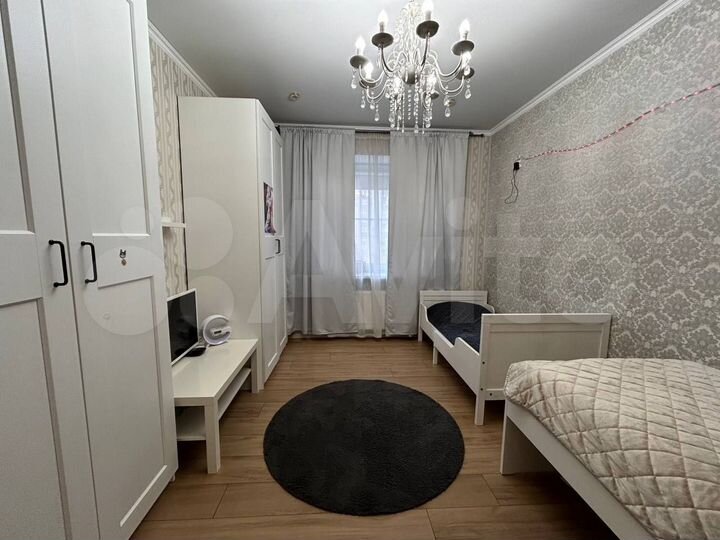 2-к. квартира, 55 м², 8/18 эт.