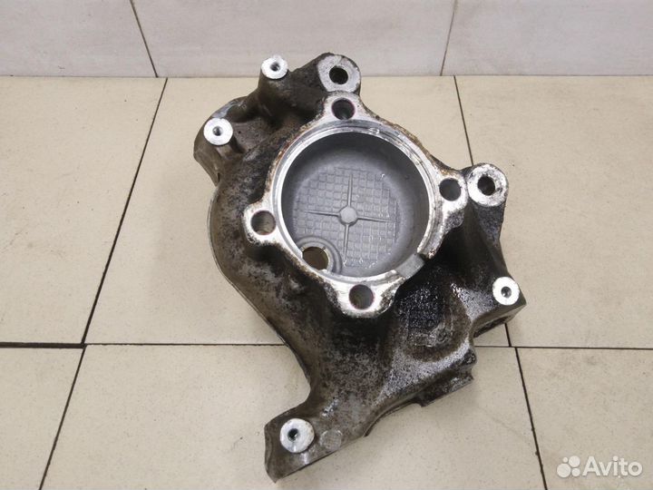 Кулак поворотный передний левый 1-серия E87/E81 20