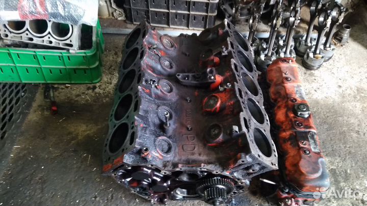 Блок двс Giga (94) 10PD1 16.7d голый б/у