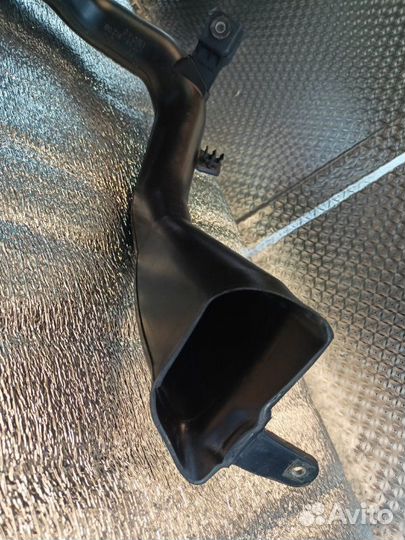 Патрубок воздушного фильтра Toyota Highlander 3.5