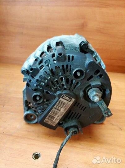 Генератор Рено Сценик 3 Меган 3 2.0DCi M9R