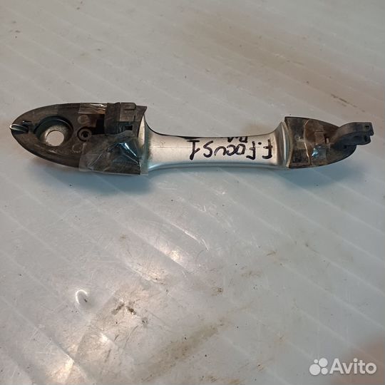 Ручка водительской двери наружная Ford Focus 1