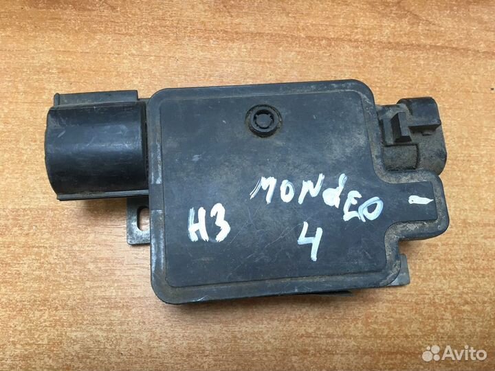 Блок управления вентилятором Ford Mondeo IV