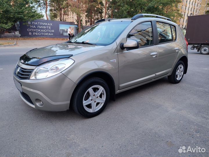 Renault Sandero 1.6 AT, 2013, 84 148 км