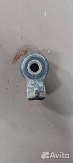 Датчик детонации на Mitsubishi Lancer 10