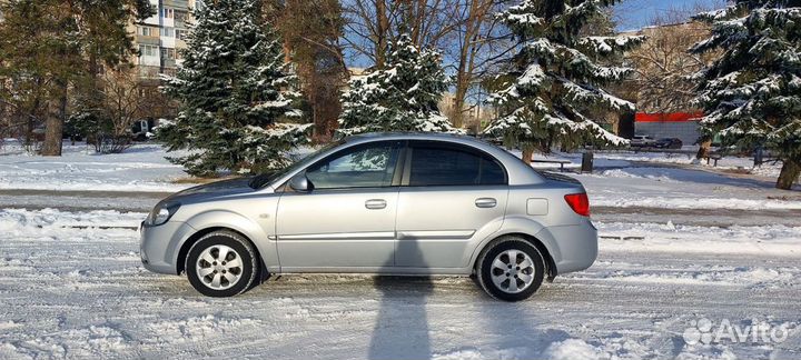 Kia Rio 1.4 AT, 2011, 86 300 км