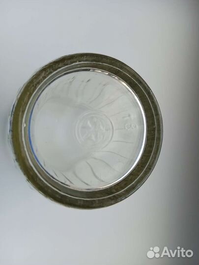 Стеклянные стаканы