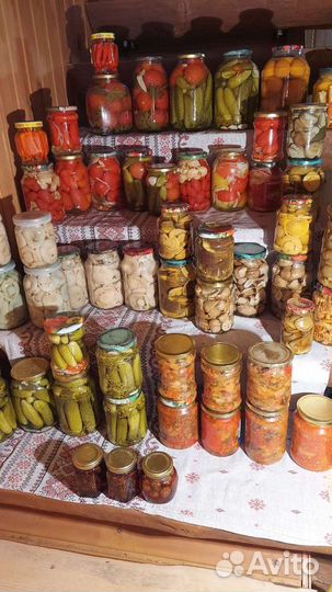 Грибы,домашние заготовки,грузди,рыжики,белые,опята